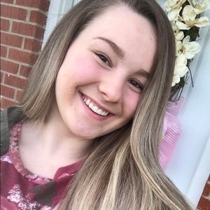 Meet your Posher, Madison